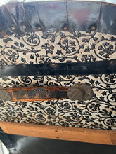 Vintage Humpback Trunk