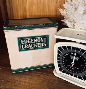 Edgemont Cracker Tin
