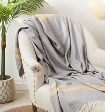 Herribone Throw