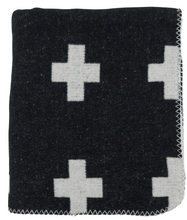 Reversible Swiss Cross Throw