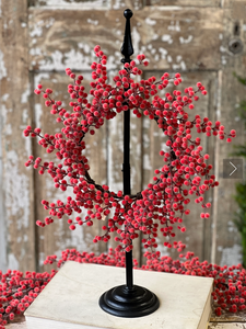 Finial Wreath Holder