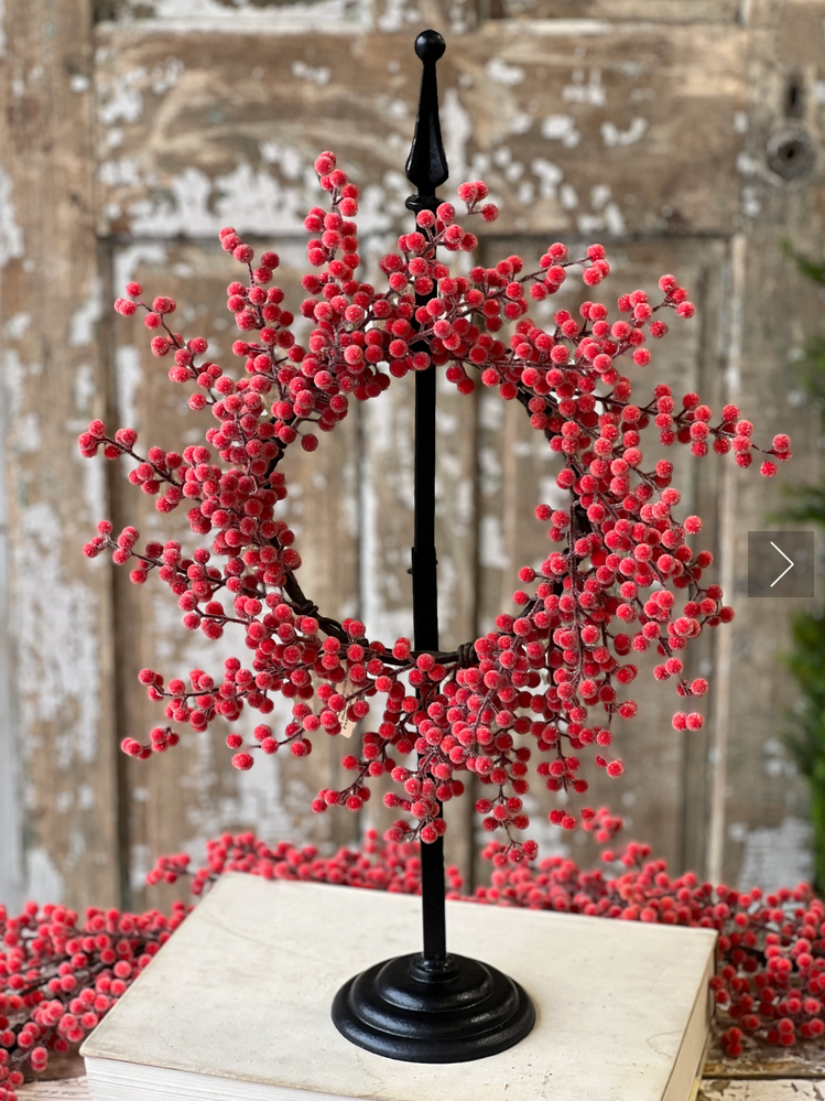 Finial Wreath Holder