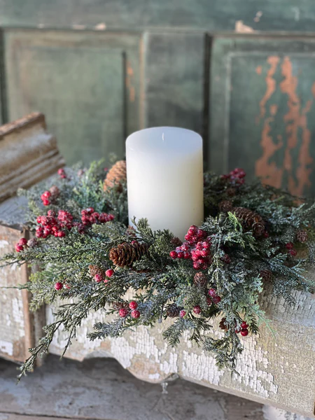 Berry Cedar Candle Ring