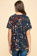 Floral Ruffled V-Neck Top