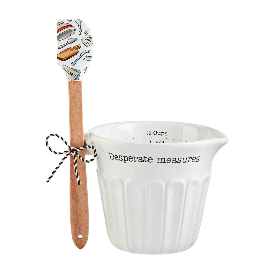 Measuring Cup + Spatula