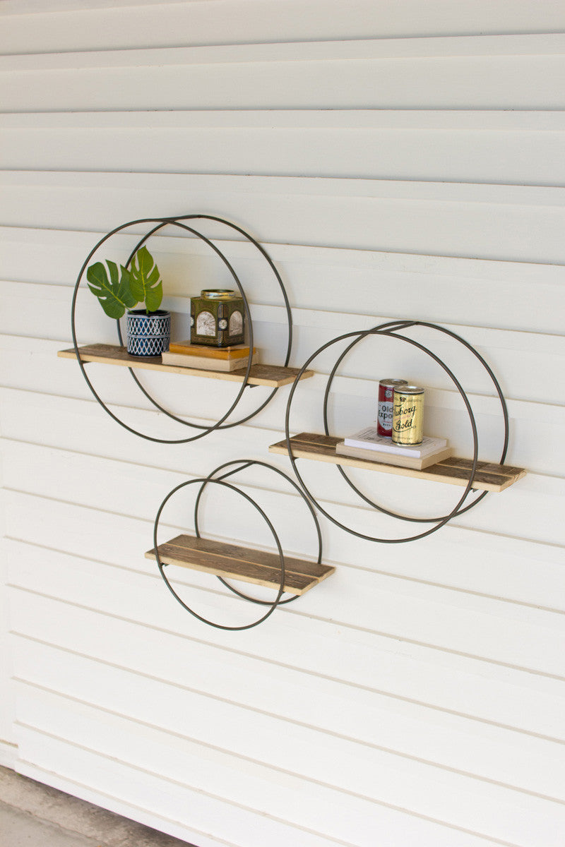 Recycled Wood Shelf, Round Metal Frame