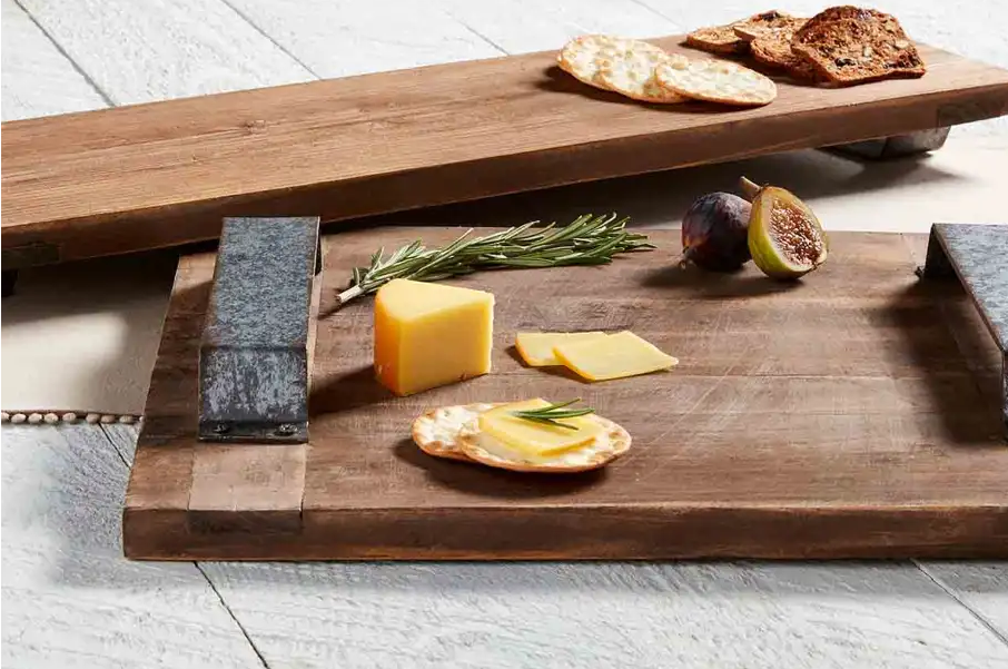 Handled Serving Board